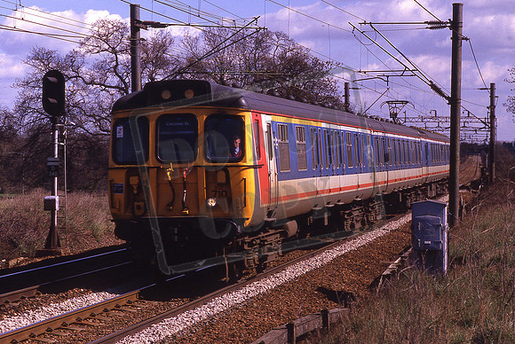 312710 (Cat No KMM212710) 11.25 Witham - Liverpool Street Near Hatfield Peverill 10-04-1987 Ken Moseley C0528