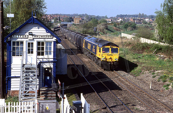 66716B (Cat No GH66716B) RETFORD THRUMPTON 21-04-09 GARY HOLLAND