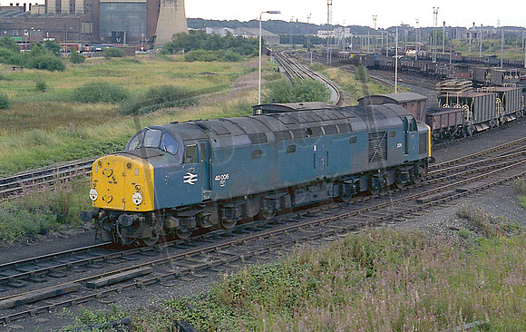 40006 (Cat No LA40006) WARRINGTON 13-8-82 LAMBRAIL