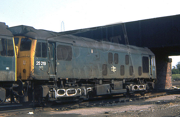 25219 (Cat No RU25219) EBBW JUNC 26-5-1974 R USHER