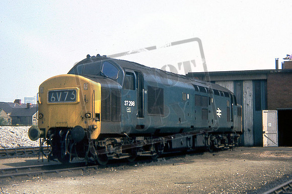 37298 (Cat No RU37298) CANTON 26-5-1974 R USHER