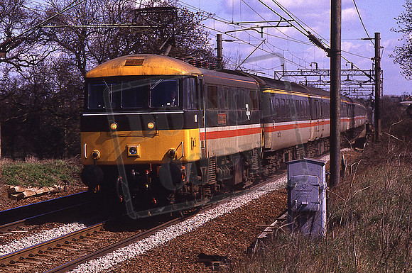 86210 CITY OF EDINBURGH (Cat No KMM86210C) 10.37 Norwich - Liverpool Street 1C39 Near Hatfield Peverill 10-04-1987 Ken Moseley C0533