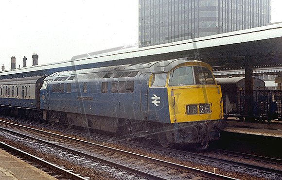 1026 WESTERN CENTURIAN (Cat No RU1026) READING GENERAL 11-3-1975 (R USHER)