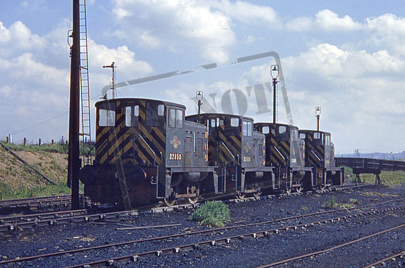 D2858 D2866 (Cat No UN2858) NEWTON HEATH 1969