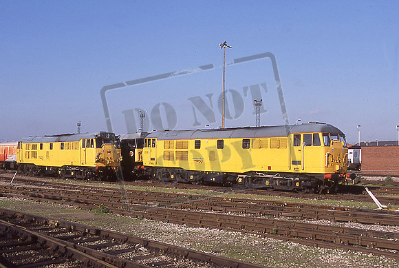 31105 & 31285 (Cat No GH31105) DERBY RTC 24--9-05 GARY HOLLAND