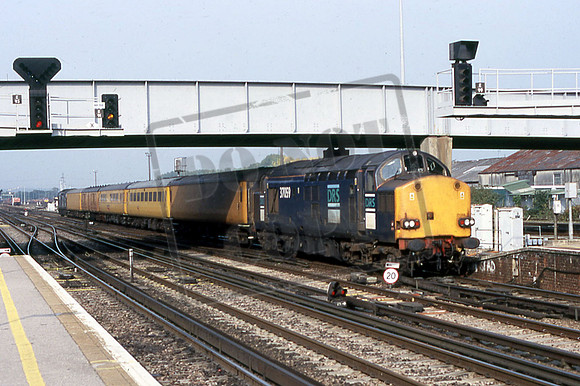 37059 (Cat No MD37059) EASTLEIGH 8-10-2007 (MARTYN DAVIES)