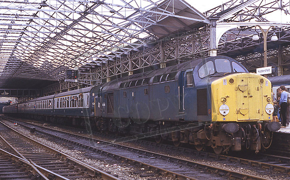 40086 (Cat No UN40086) HUDDERSFIELD