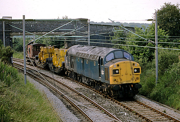40143 (Cat No GE40143) SANDBACH 6-7-1984 (GEOFF EDWARDS)