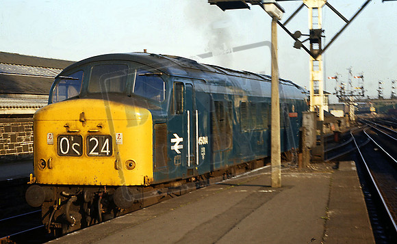 45014 (Cat No RU45014) KILMARNOCK 17-5-1975 R USHER) RU45014