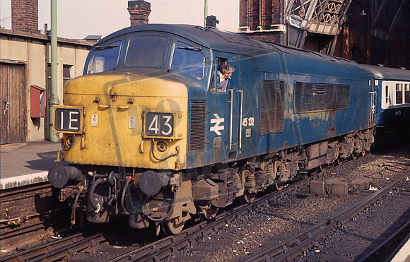 45132 (Cat No RU45132) St PANCRAS 22-6-75 R USHER