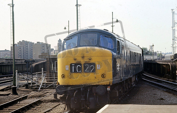 45126 (Cat No RU45126) St PANCRAS 22-6-75 R USHER