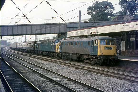 81014 40010 (Cat No JD81014) LANCASTER 8-7-1976 JONATHAN DIXON