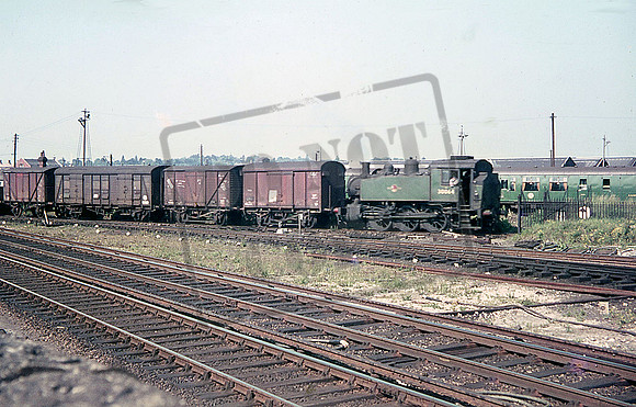 30064 (Cat No UNS30064) EASTLEIGH 1967