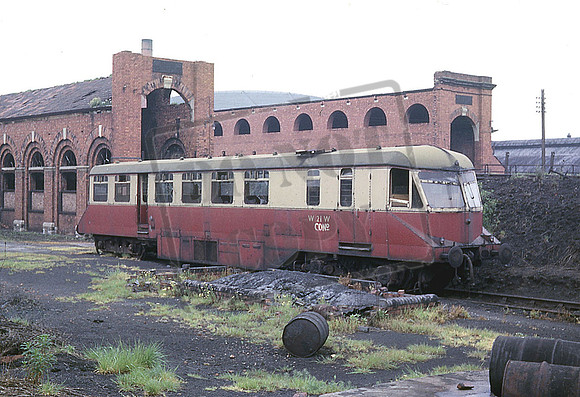W21W (Cat No UNW21W)SWINDON STOCK SHED 1960s