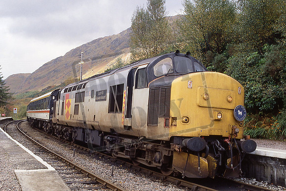 37413 (Cat No CJM37413) GLENFINNAN 1815 MALLAIG - EDIN 14-10-90 COLIN MARSDEN