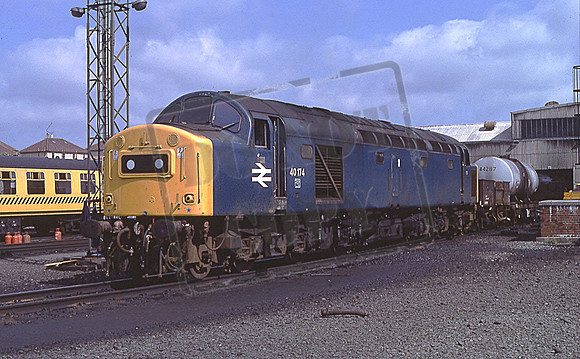 40174 (Cat No KB40174) EASTFIELD 21-06-1981
