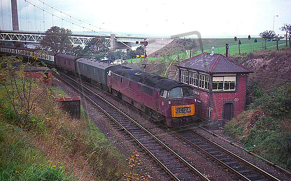 1057 WESTERN CHIEFTAN(Cat No LS1057) ROYAL ALBERT BRIDGE LEE SUTTON