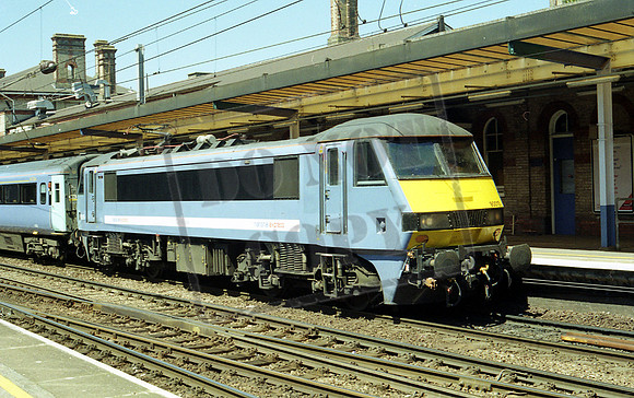 90 015 ipswich 17 6 06 b