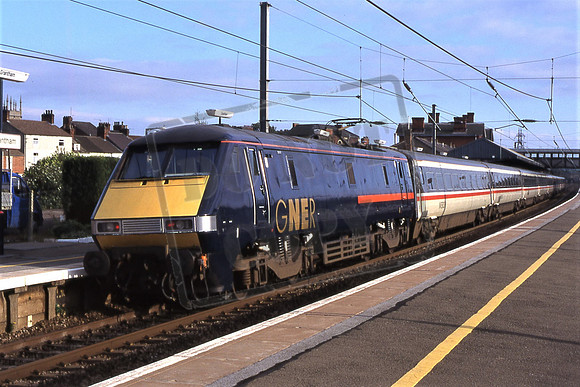 91004 Grantham 04-10-97 Michael Hill