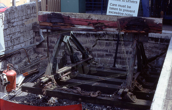 Weymouth Town Old Buffers (Cat No 202-32) 08-07-1979