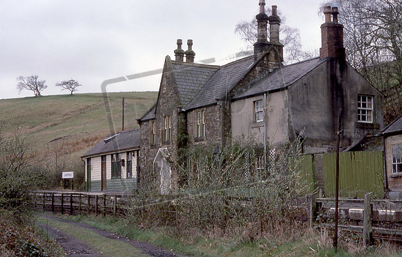 Lambley Station (Cat No 202-22) May 76 David Canning