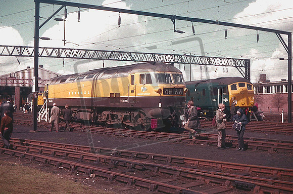 HS4000 KESTRAL (Cat No UNHS4000) at Crewe 1970