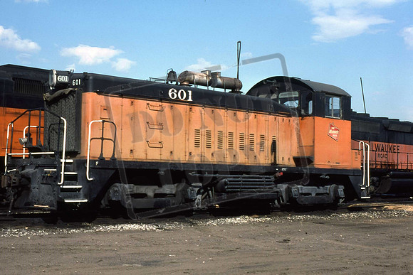 601 MILW601 MILWAUKEE ROAD SW1200 ST PAUL, MN. SEPT 22ND 1976 L ZEUTSCHEL