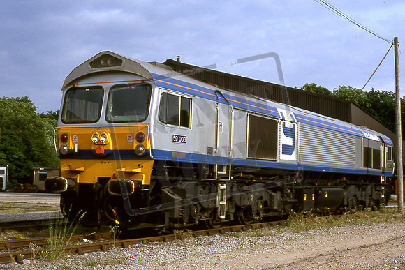 59003 YEOMAN HIGHLANDER (Cat No TTR2633) Merehead Depot 22-06-96 Michael Hill