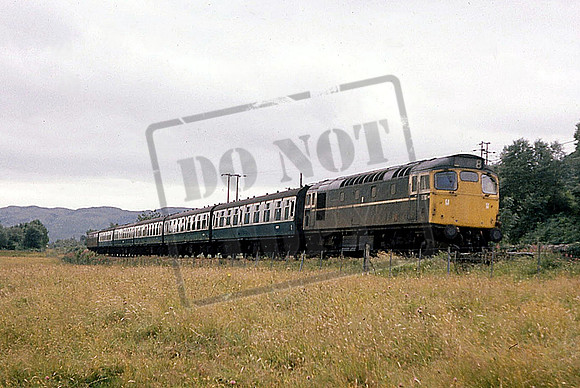5361 (Cat No UN5361) Nr TAYNAULT 30-7-70 08.35 GLASGOW - OBAN