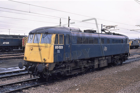 85023 (Cat No 208-07) Carstairs. 22-04-89 Martin High