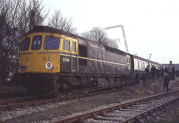 6568 (Cat No UN6568) NR GRAVESEND 1968 Invicta Railtour