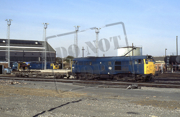 31118 (Cat No TTR2826) Old Oak Common yard with a PW train. 18-10-78 Colin Marsden