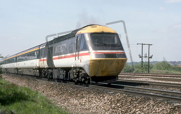43033 (Cat No 208-21) Suttons east of Reading April 97 M High