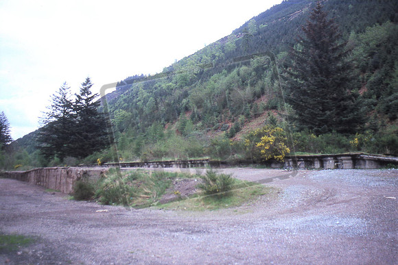 INVERGARRY Station platforms (Cat No TTR622)   MAY 90 Martin High