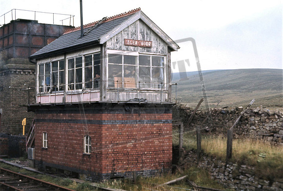Blea Moor Signal Box (Cat No 202-18) David Canning