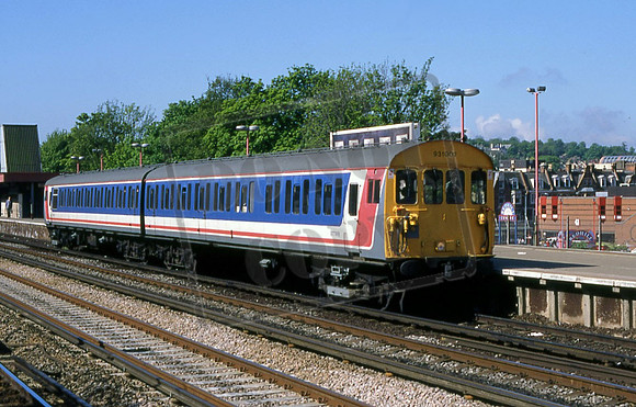 931002 (Cat No 202-44) Redhill 30-04-1997 Darren Ford