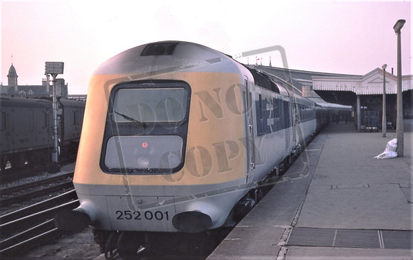 252001 (Cat No 252001) 1976 David Canning