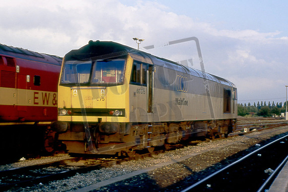 60075 (Cat No 212-20) Didcot 31-08-01 Martin High