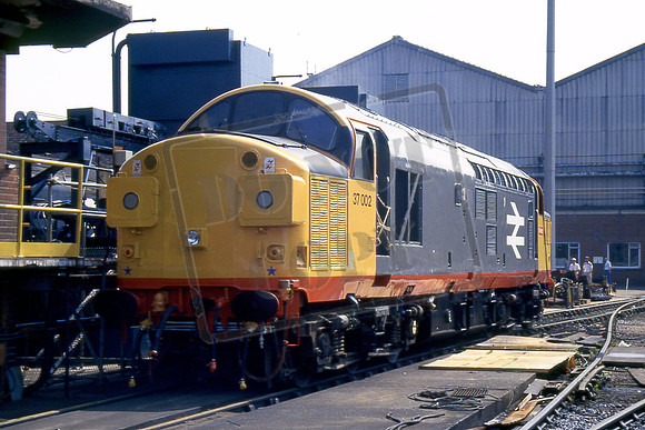 37002 (Cat No TTR3086) Crewe Works 04-07-87 Bob Cragg