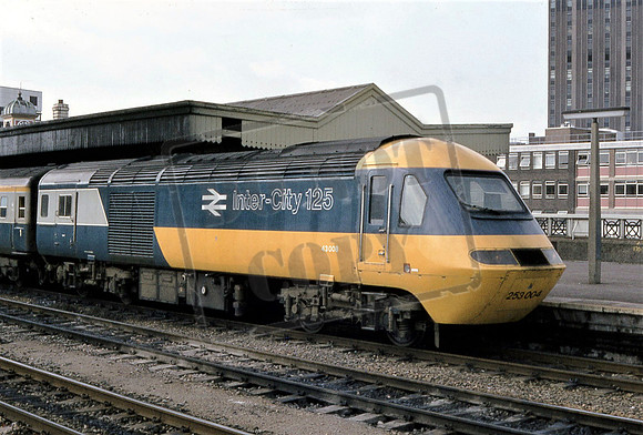 43008 (Cat No 200-15) Cardiff Central David Morgan