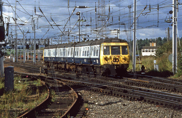 311103 (Cat No 11-38) Mossend with 16.00 Coatbridge-Dalmuir. 12-09-90 Ian Ball