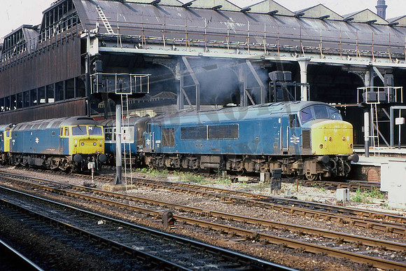 45070 & 47552 (Cat No UN45070) Manchester Victoria 1983