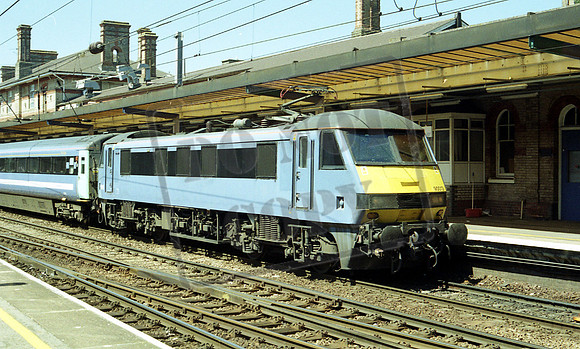 90 013 ipswich 17 6 06 c