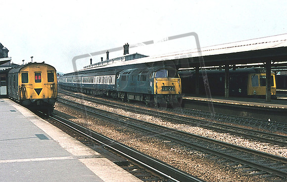 1015 DEMU 1118 (Cat No UN1015) READING GEN 9-6-1995