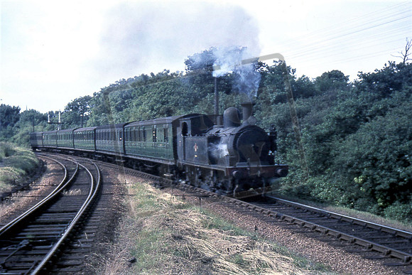 W17 (Cat No 213-41) Smallbrook Junction JULY 1966