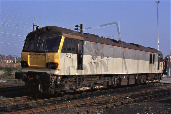 92021 PURCELL (Cat No TTR2874) Crewe International Depot 19-10-97 Michael Hill