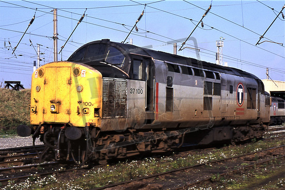 37100 (Cat no TTR2860) WARRINGTON 19-10-97 Michael Hill