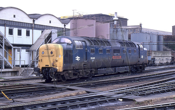 55005 THE PRINCE OF WALES OWN REGIMENT OF YORKSHIRE. (Cat No TTR10029) Kings Cross 01-05-79 David Canning