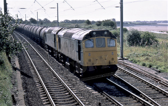 25201 & 25191 (Cat No TTR132) Hest Bank SEPT 85 Martin High