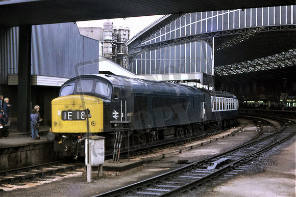 46007 (Cat No UN46007)Bristol Temple Meads AUG 1975
